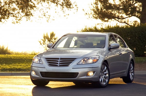 2009 Hyundai Genesis Sedan